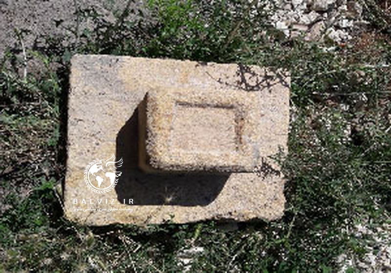 پایه ستون سنگی تاریخی کمیاب روستای کوسه کهریز به موزه مردم شناسی مهاباد انتقال یافت