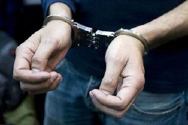 سارقان سیم کابل های مخابرات در بوکان دستگیر شدند