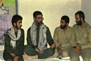 تصویر سردار قاآنی فرمانده جدید سپاه قدس در کنار رهبر انقلاب