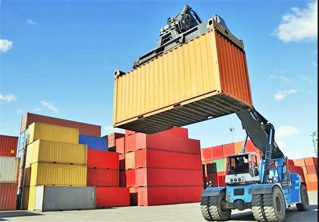 صادرات بیش یک میلیون تن کالا از گمرکات آذربایجان غربی