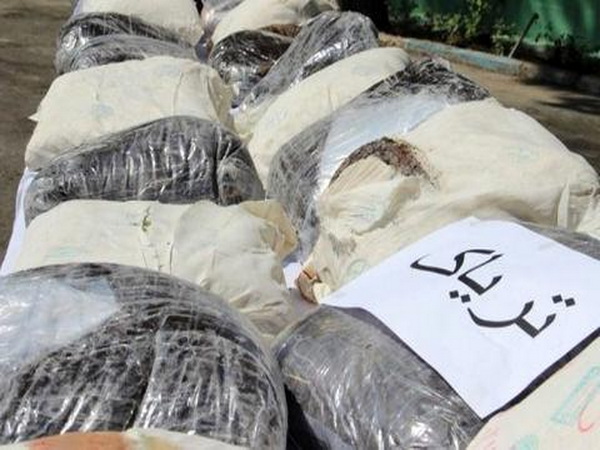بیش از ۶۶ کیلو گرم مواد مخدر درمحور مهاباد – ارومیه کشف و ضبط شد