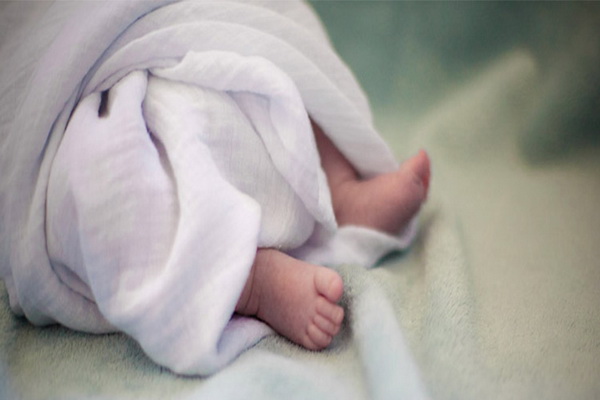 نوزاد متولد شده از مادر مبتلا به ویروس کرونا در میاندوآب سالم به دنیا آمد