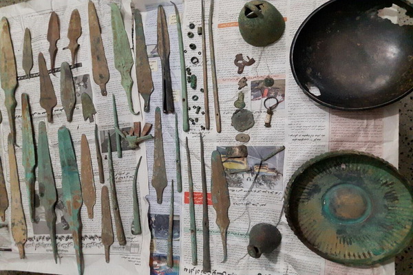 بیش از ۸۰ قطعه اشیای تاریخی در بوکان کشف شد