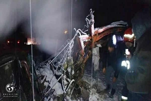واژگونی کامیون تریلی در محور بوکان مهاباد ۲ کشته بر جای گذاشت