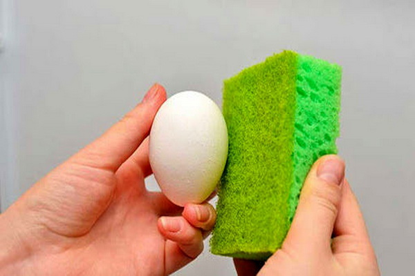 چگونه و چه زمانی تخم مرغ را باید شست یا ضد عفونی کرد؟
