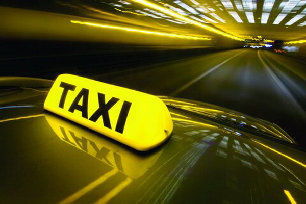 اعمال قانون بیش از ۲۰۰ تاکسی اینترنتی متخلف در مهاباد