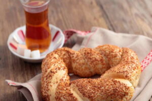 طرز تهیه سیمیت خوشمزه اصل ترکیه با شیره انگور