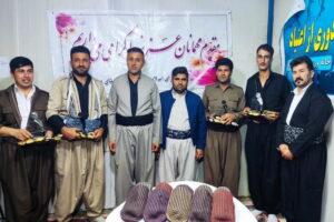 عبدالله آباد قهرمان مسابقات جورابین روستاهای مهاباد