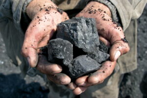 The license of 17 inactive mines in Mahabad was revoked