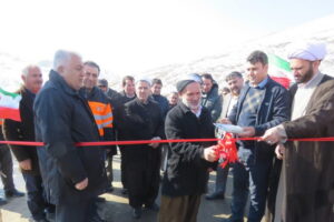 فاز نخست آسفالت راه روستایی محور لاچین به شیلان آباد 300x200 - افتتاح فاز نخست آسفالت راه روستایی محور لاچین به شیلان آباد