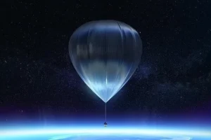 تجربه غذا‌ خوردن در فضا