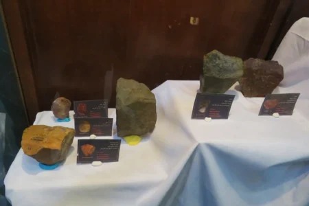 رو نمایی از ابزار آلات سنگی ۷۰۰ هزار ساله در مهاباد