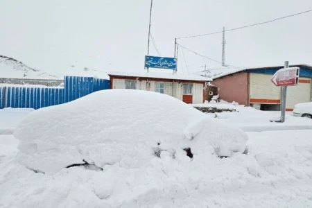 بارش برف سنگین در پیرانشهر