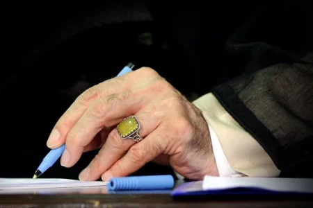 پیام رهبر معظم انقلاب اسلامی خطاب به ملت بزرگ ایران در پی جنایت رژیم صهیونیستی